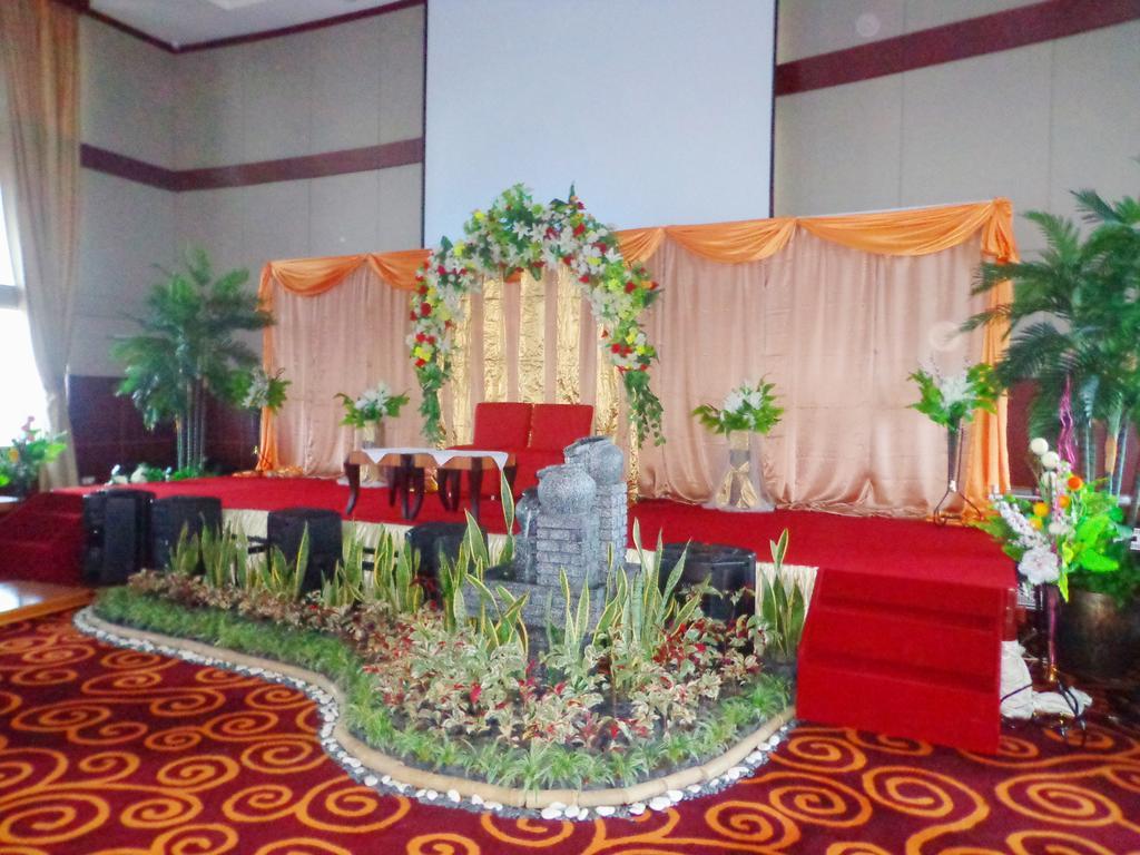 Sapadia Hotel Siantar Pematang Siantar Exterior foto